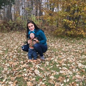 Meet your Posher, Lacey